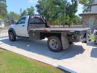 Truck to deliver roofing supplies jpg